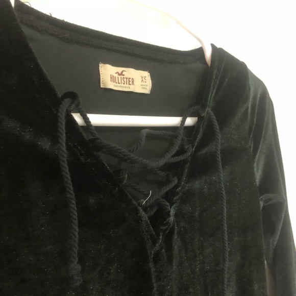 NWOT Hollister Black Velvet Bodysuit - Picture 6 of 6